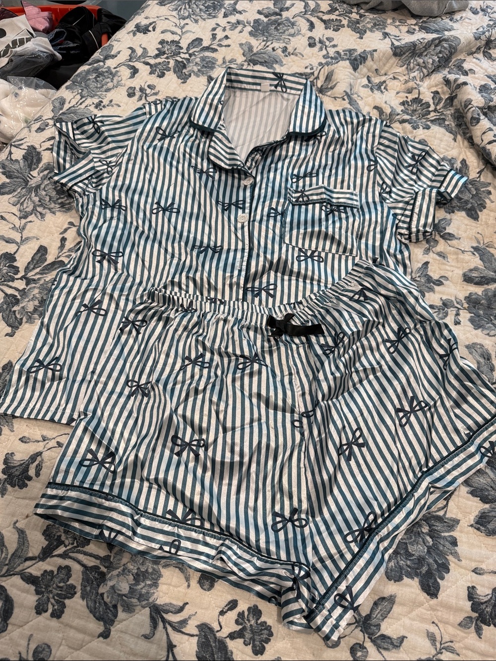 Striped Bow Print Short Pajama Set - Green & White